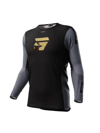*SHOT REMERA AEROLITE HONOR BLACK GOLD